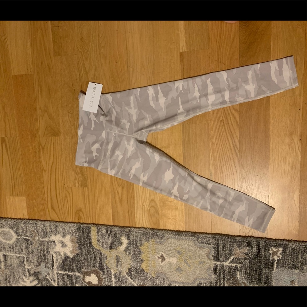 Athleta xs camo leggings